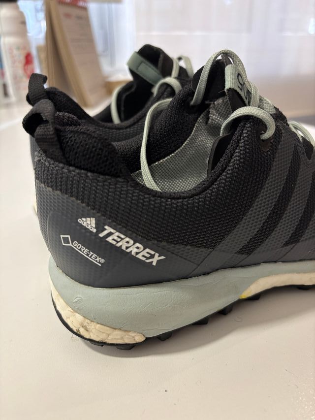 Adidas terrex Goretex 306 talla 37,5