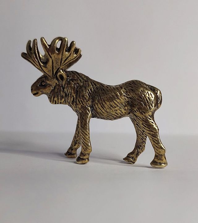 Figurina in ottone Alces