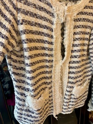 Chaqueta primavera rayas Carolina Herrera