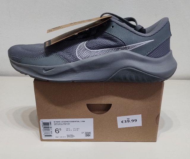 Nike Legend essential 3 NN tg. 39 nuove