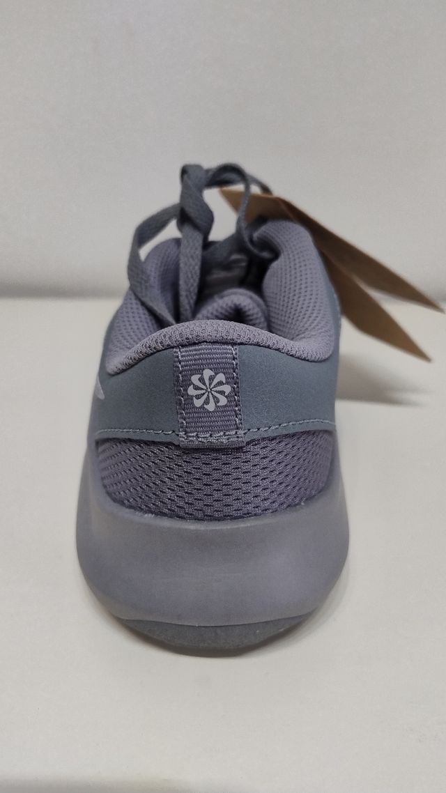 Nike Legend essential 3 NN tg. 39 nuove