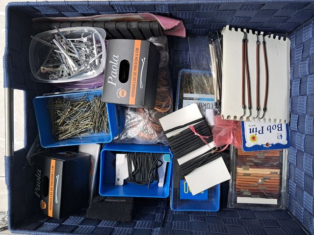 Accesorios para peinados con moños.