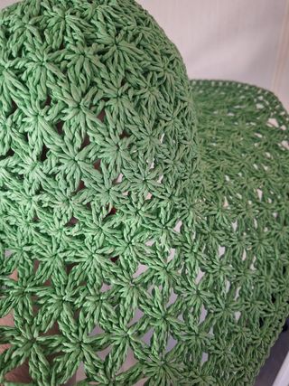 Cappello di paglia a falda larga donna