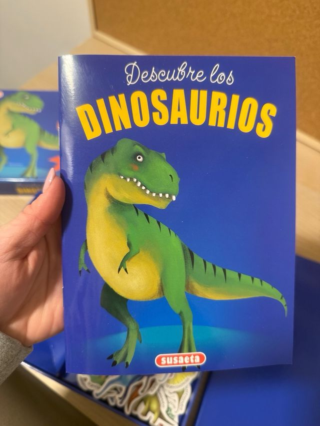 Juego magnetico dinosaurios