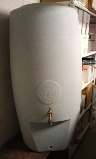 Contenitore per acqua