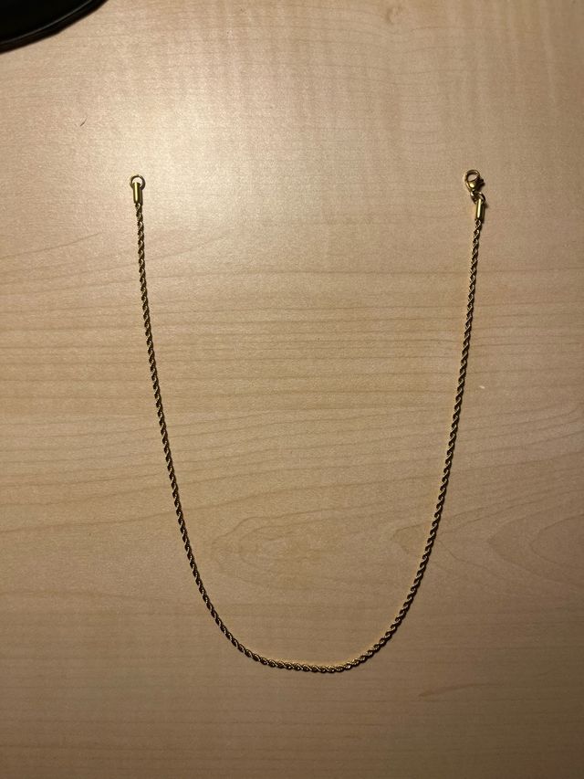 Cadena de acero inoxidable color oro