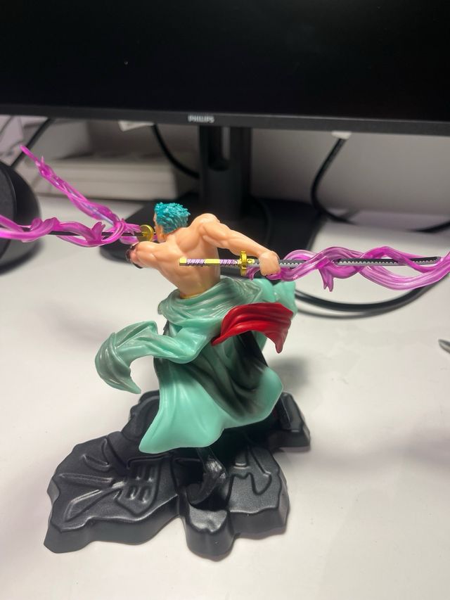 Figura de One Piece de Rorona Zoro