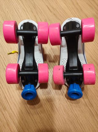 Patines 4 ruedas Minnie talla 30