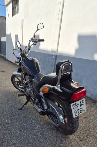 Moto Vulcam 500, Kawasaky