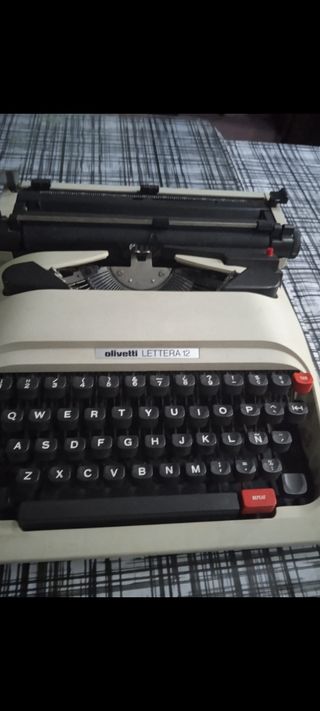 Máquina escribir antigua