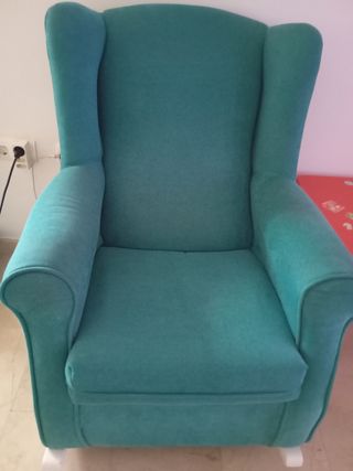 Sillón mecedora turquesa