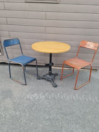 Silla metálica plegable