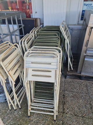 Silla metálica plegable
