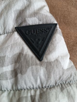 Cazadora Guess 
