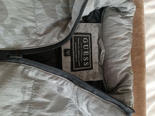 Cazadora Guess 