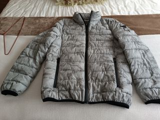 Cazadora Guess 