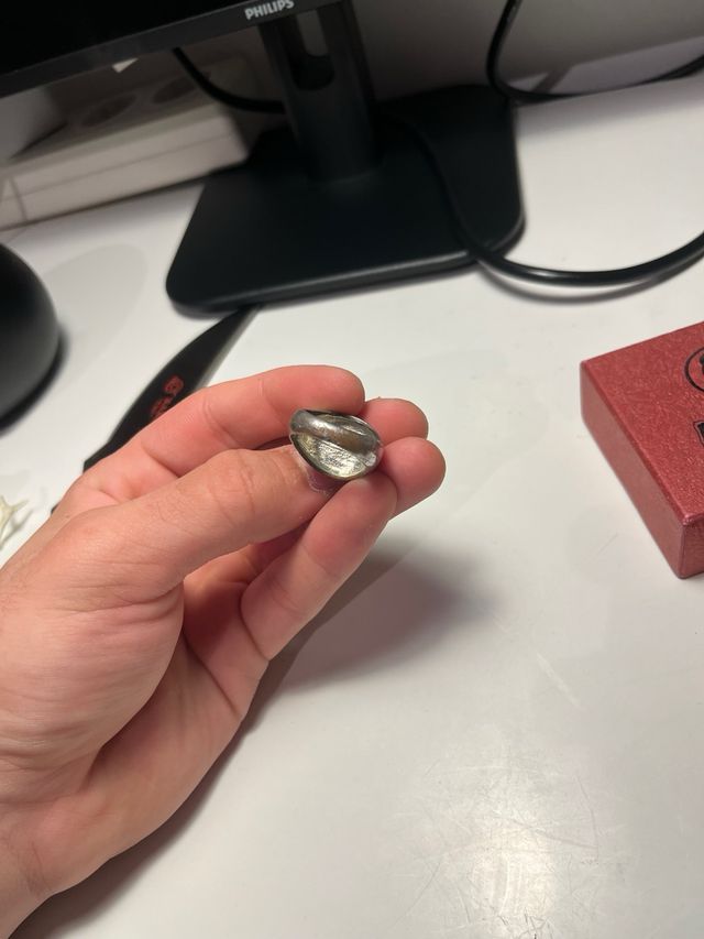 Anillo Akatsuki de Itachi Uchiha de Naruto