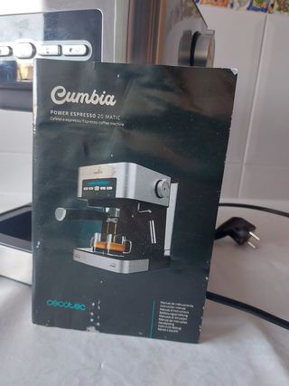 Macchina da caffè espresso.Cecotec