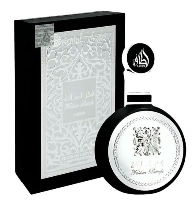 Perfume lattafa Fakhar black hombre