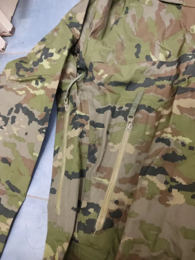 Chubasquero L pantalón M