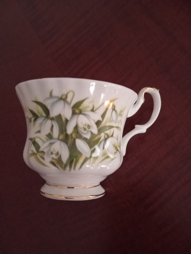 Tazza thè Royal Albert 