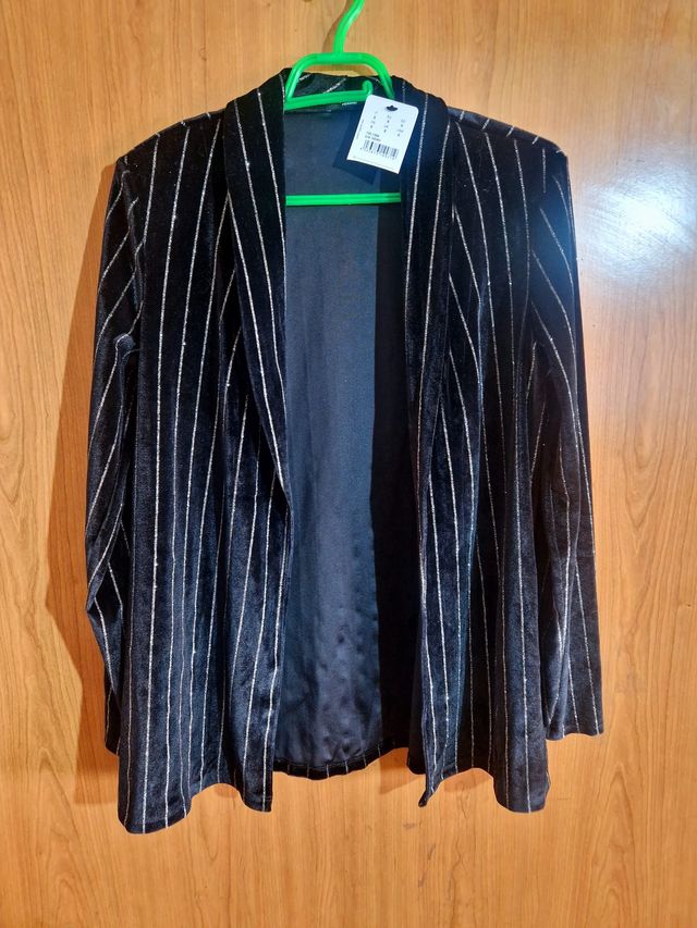 Chaqueta negra terciopelo