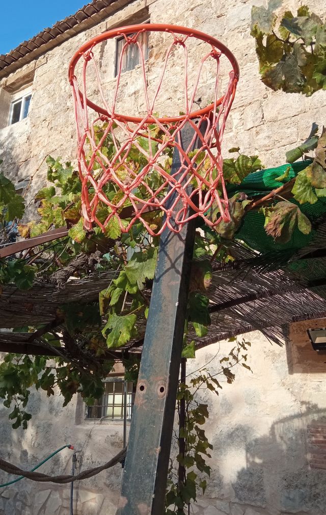 Aro baloncesto y red, sin estrenar