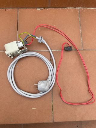 Toma alimentacion lavadora Balay.