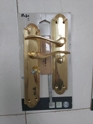 Manetas puerta