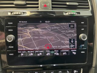 Volkswagen Golf GTI DSG