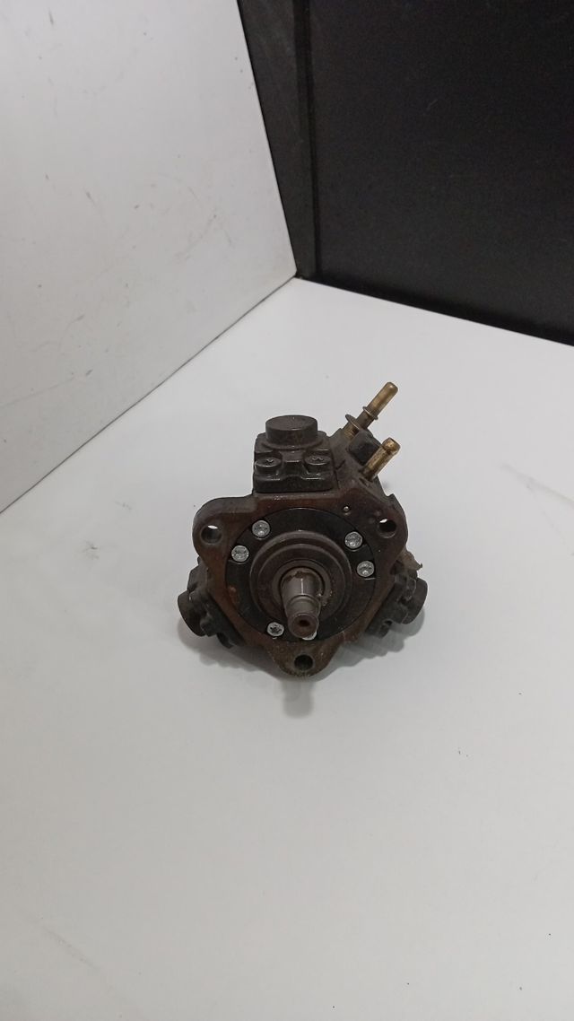 0445010438 BOMBA INYECCION DE ALTA PRESION BOSCH