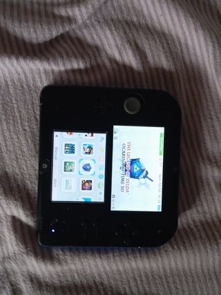 2DS con muchos juegos instalados.