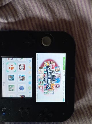 2DS con muchos juegos instalados.