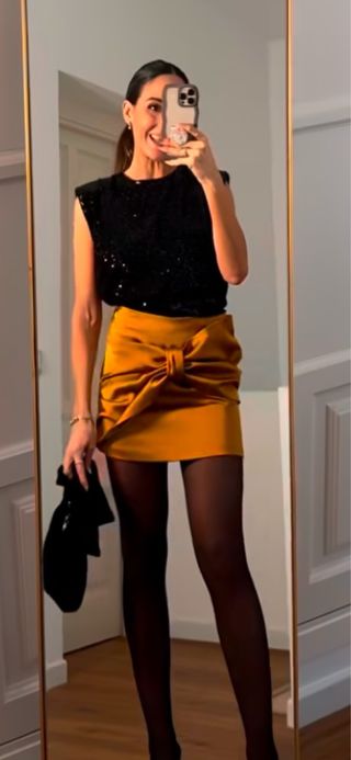 Falda satinada lazo zara
