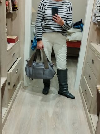 Bolso en piel, gris y topo 