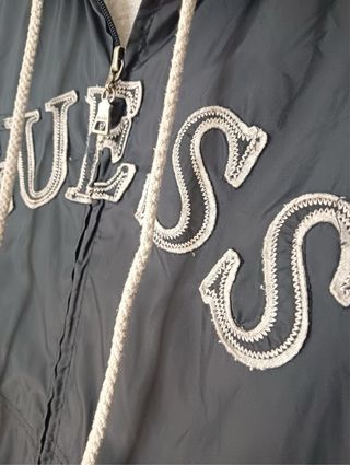 Chaqueta GUESS