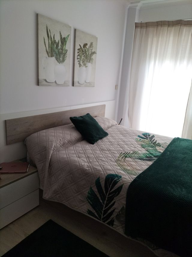 Colcha y manta pie  de cama