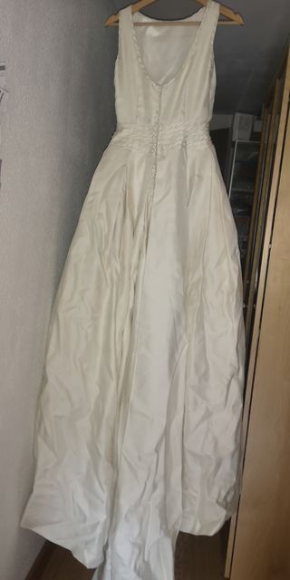 VESTIDO NOVIA ROSA CLARA talla 38 ZAPATOS Y TUL