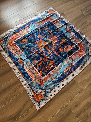 Pañuelo Hermes de seda