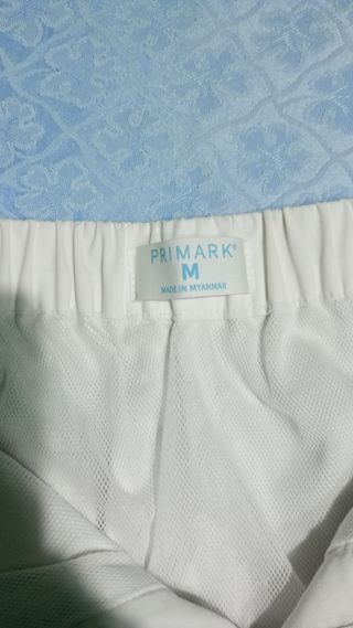 Bermuda corta de hombre