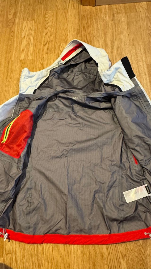 Chaqueta Goretex Pro L