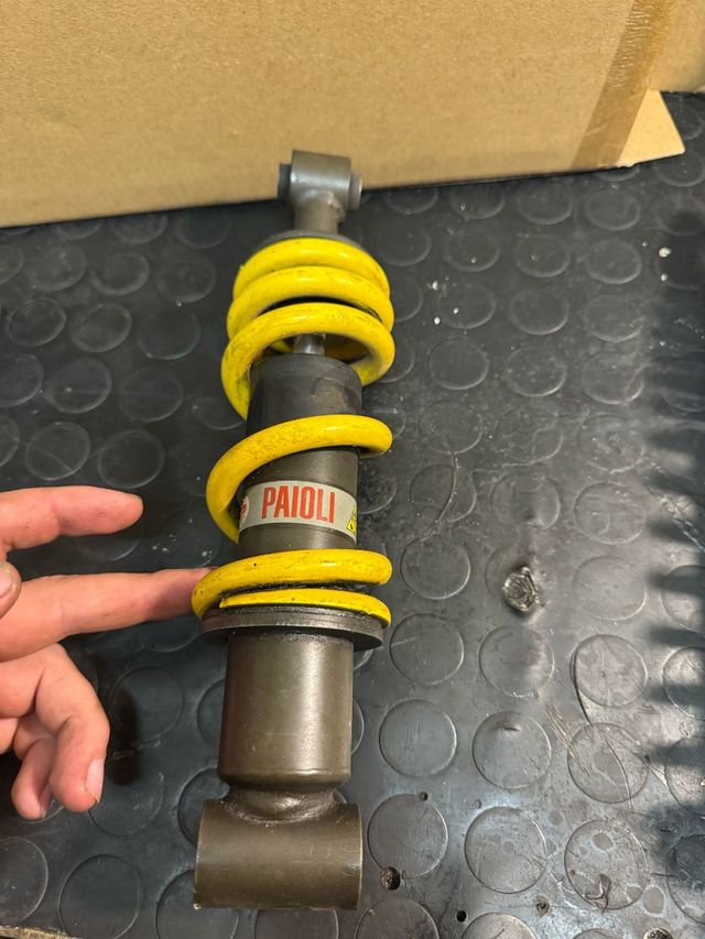 Suspensión amortiguador trasero Yamaha tzr