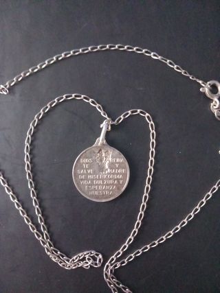 CADENA ,,PLATA " CON COLGANTE 