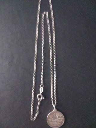 CADENA ,,PLATA " CON COLGANTE 