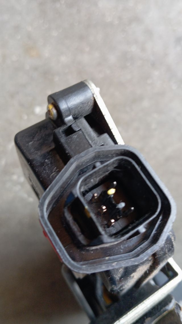 25XIFR CERRADURA CIERRE KIA RIO AÑO 2007 LADO