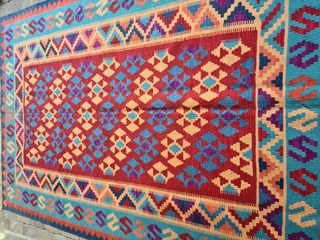 Tappeti orientali annodati a mano