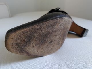 Scarpe vintage in pelle marrone. 38