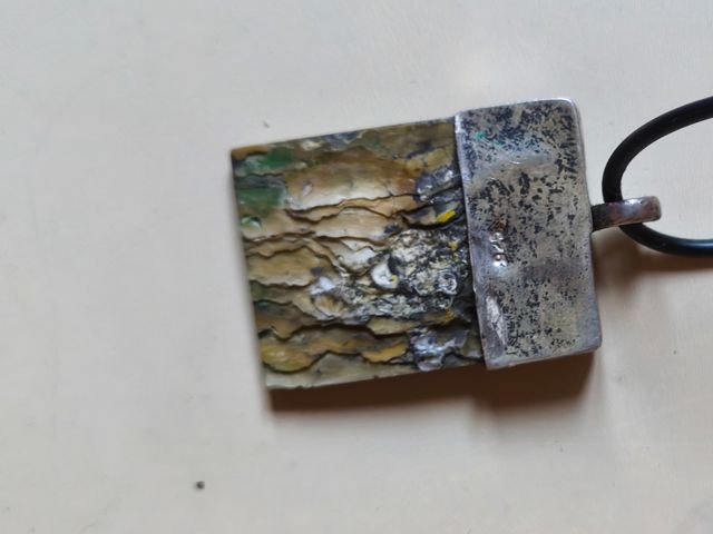 2 collane con ciondoli pietra e argento