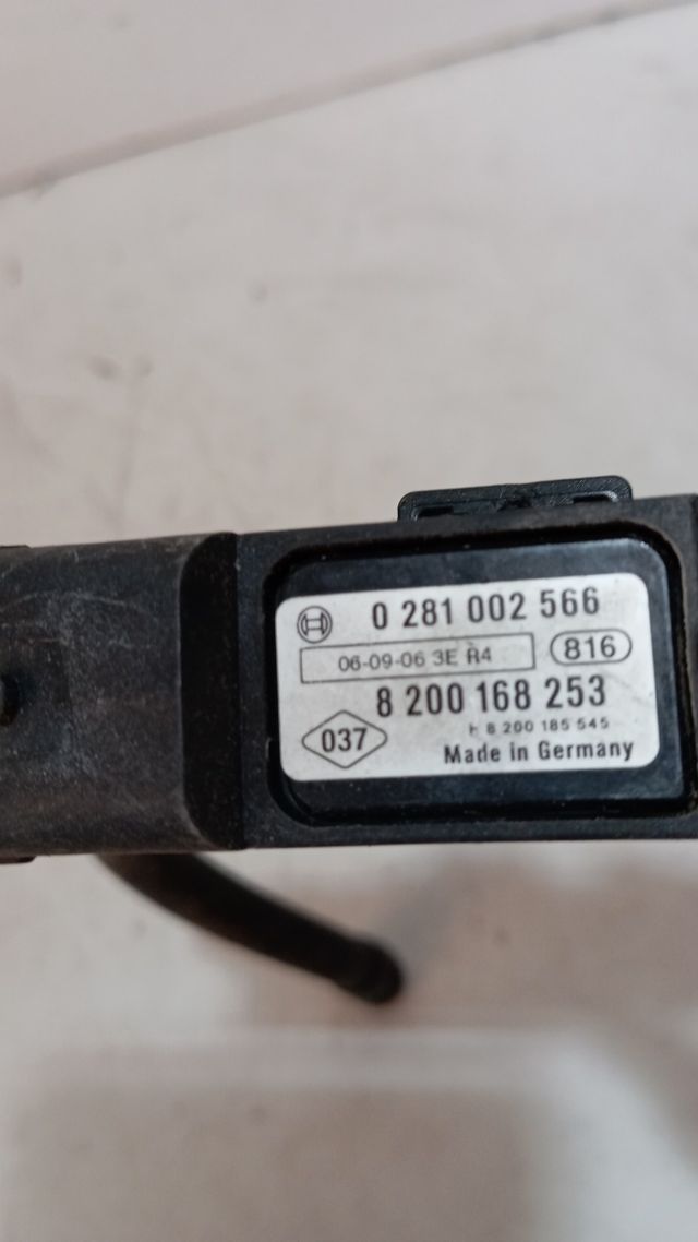 RENAULT 8200168253 SENSOR de presión de aire