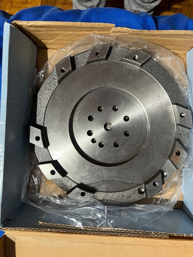 Volante motor Blue Print ADG03501.